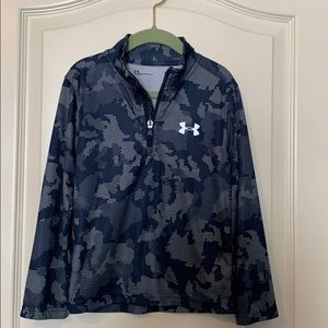 Boys Under Armour Long sleeve shirt w/ zipper